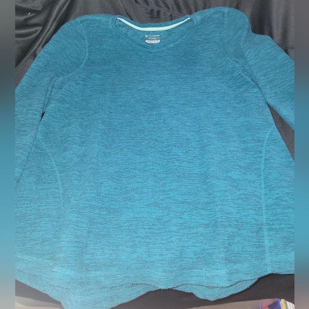 Tek Gear Longsleeve